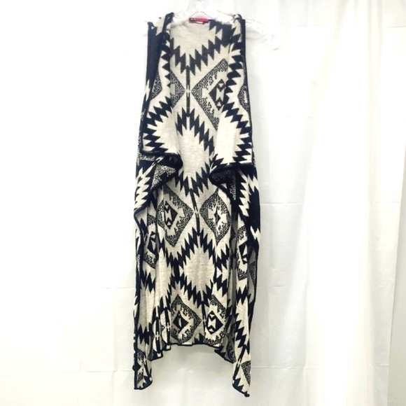 Long Open Vest Southwest Tribal Print Black & White Knit Stretchy Boho Country - Picture 1 of 10
